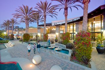 Ocean ranch village shopping center